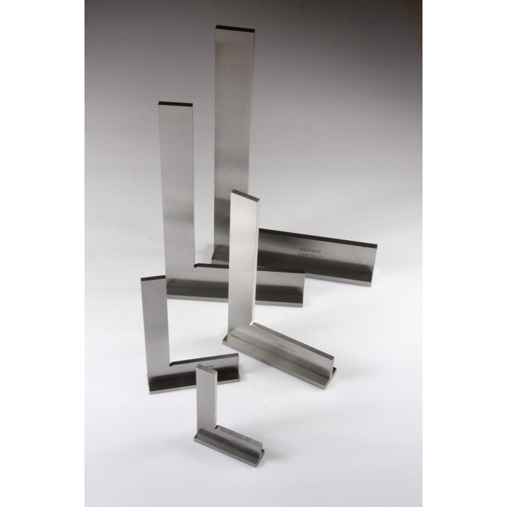 Kątownik ze stopką L300x200mm INOX DIN8751